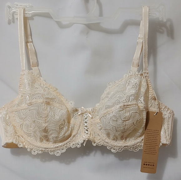WingsLove Floral Lace Bra 36B NWT - Picture 2 of 9